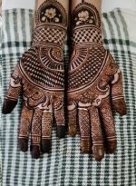 Engagement Mehendi Basic