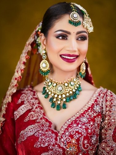 bridal makeup by wedium