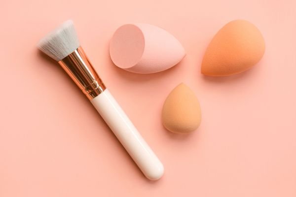 brushes and sponges