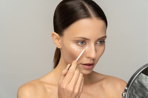 right foundation and concealer