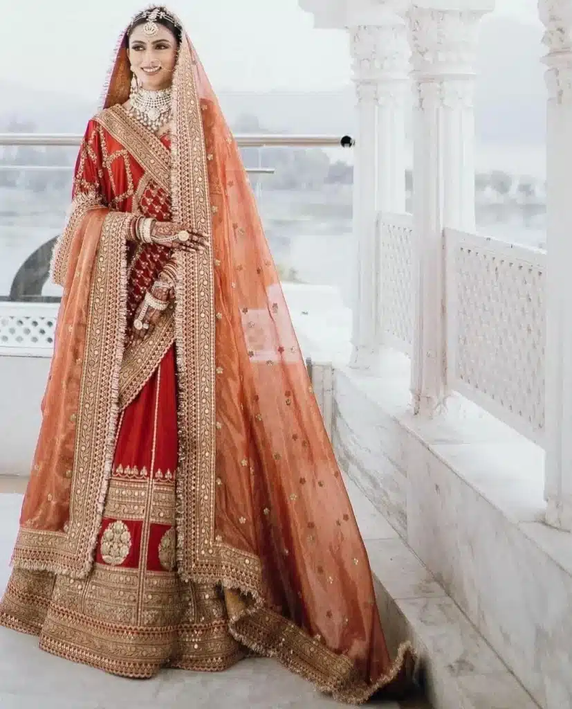 wedding makeup ideas: elegant red and gold bridal look